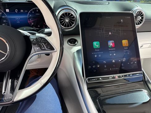 Certified 2026 Mercedes-Benz Maybach SL 680 image 4