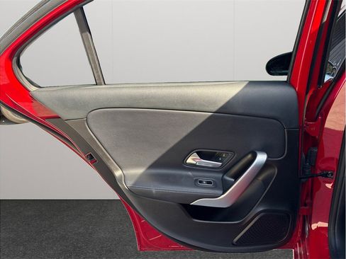 Used 2019 Mercedes-Benz A 220 image 35