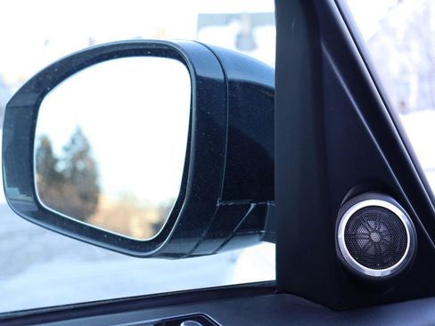 Used 2020 Land Rover Range Rover HSE image 23