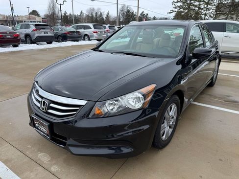 Used 2012 Honda Accord LX image 2