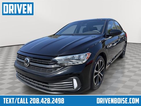 Used 2023 Volkswagen Jetta Sport FWD image 1