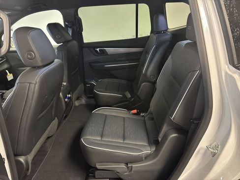 New 2025 Buick Enclave Sport Touring w/ Super Cruise Package image 24