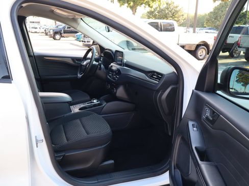 Used 2023 Ford Escape Active FWD image 29