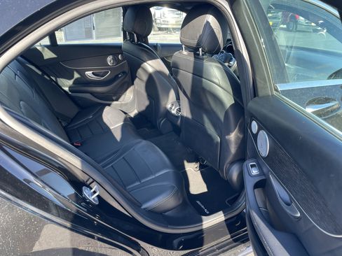 Used 2020 Mercedes-Benz C 300 4MATIC Sedan image 28
