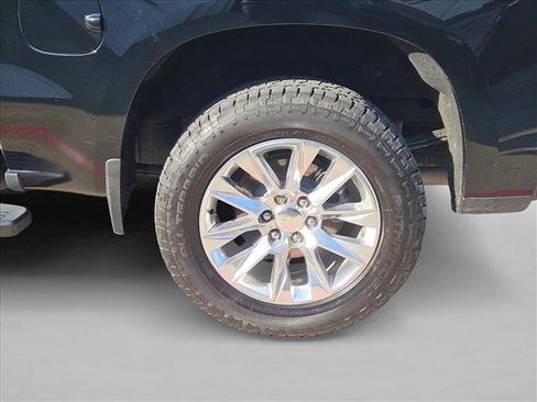 Used 2020 Chevrolet Silverado 1500 LTZ w/ LTZ Texas Edition image 9