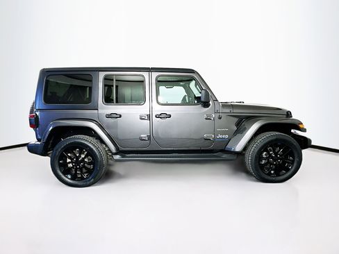 Used 2023 Jeep Wrangler Sahara w/ Cold Weather Group image 10