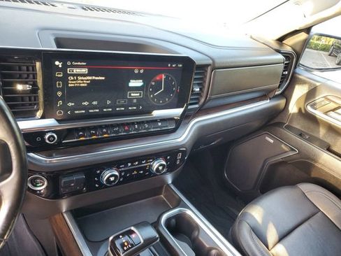 Used 2024 GMC Sierra 1500 SLT w/ SLT Premium Plus Package image 28