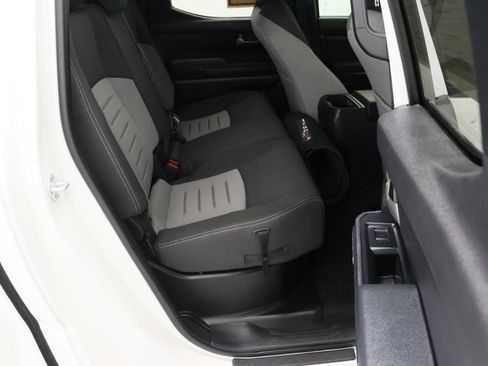 Certified 2024 Toyota Tacoma TRD Sport AWD/4WD image 33