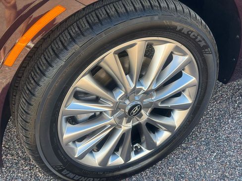 Used 2020 Hyundai Palisade Limited FWD image 7