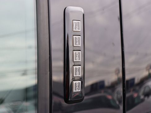 Used 2019 Ford F150 XLT w/ Equipment Group 302A Luxury image 59