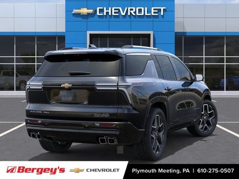 New 2026 Chevrolet Traverse High Country w/ LPO, Floor Liner Package AWD/4WD image 5