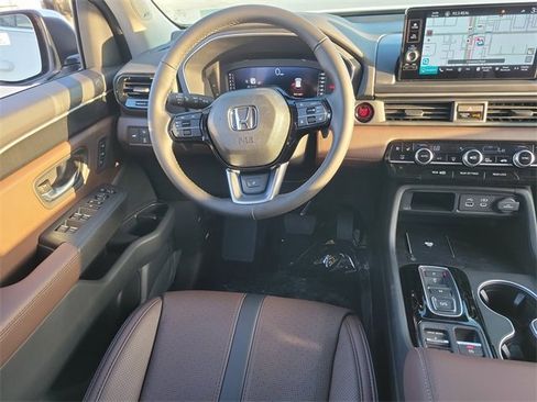 New 2025 Honda Pilot Elite image 11