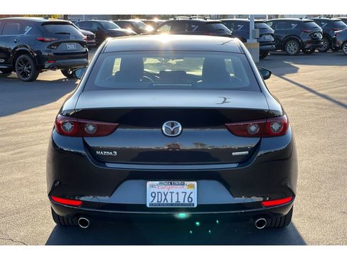 Certified 2022 MAZDA MAZDA3 s image 5