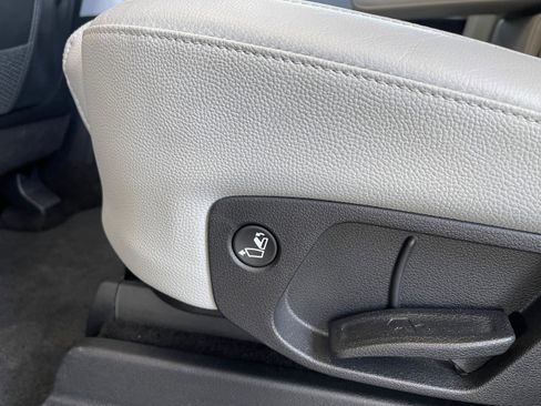 Used 2022 Hyundai Palisade SEL w/ 8P Bench Seat Package image 22