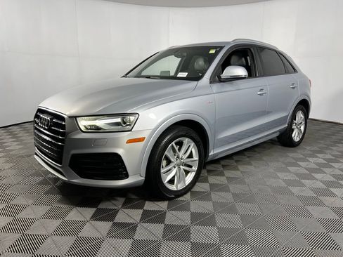 Used 2018 Audi Q3 2.0T Premium w/ Convenience Package image 3