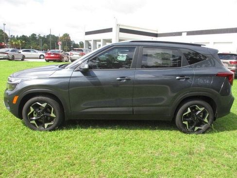 New 2026 Kia Seltos S image 6