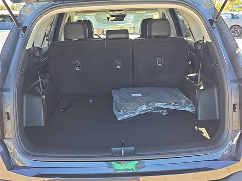 New 2026 Kia Sorento S image 12