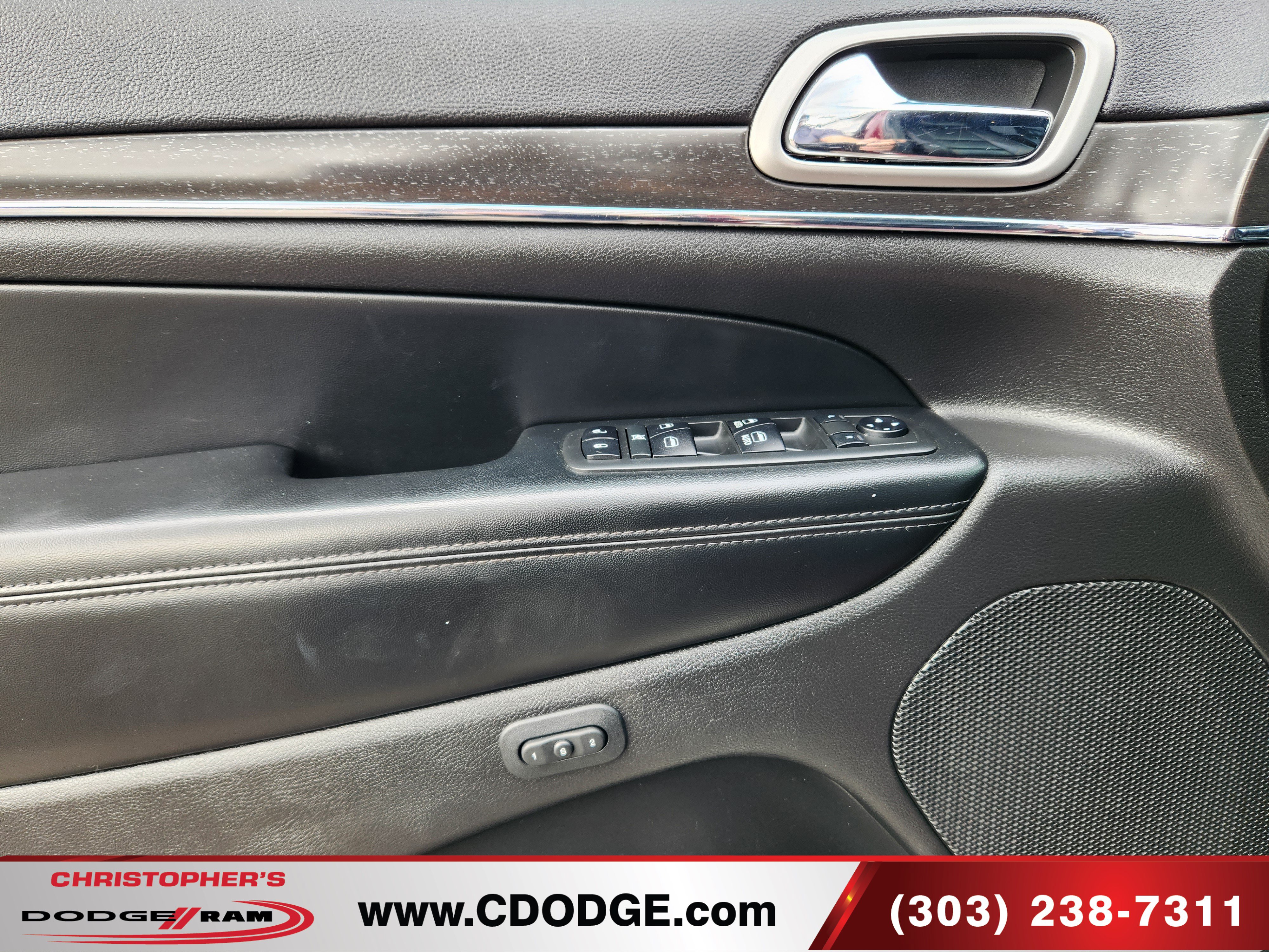 Used 2018 Jeep Grand Cherokee Limited AWD/4WD image 13