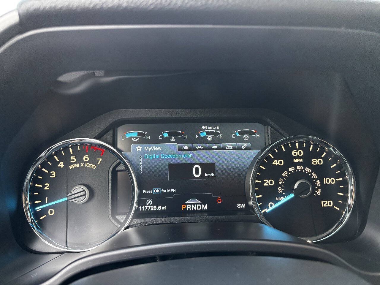 Used 2018 Ford F150 Platinum w/ Equipment Group 701A Luxury AWD/4WD image 23