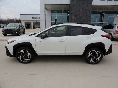 New 2026 Subaru Crosstrek 2.5i Limited w/ Crosstrek Mirror Package image 8