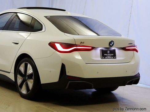 Used 2023 BMW i4 eDrive35 w/ Premium Package RWD image 8
