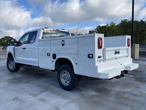New 2025 Ford F250 XL w/ XL Chrome Package AWD/4WD image 5