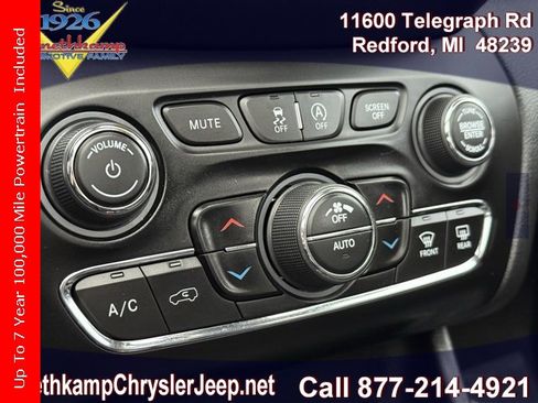 Certified 2022 Jeep Cherokee Limited image 28