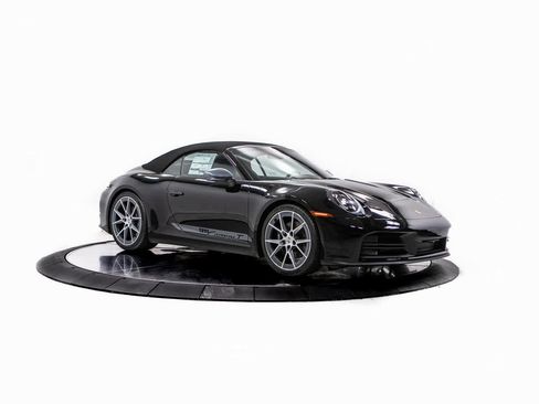 New 2026 Porsche 911 Carrera T image 9
