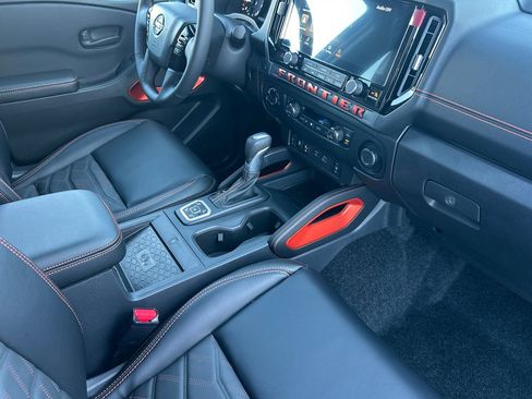 New 2026 Nissan Frontier PRO-4X w/ Pro Premium Package AWD/4WD image 18