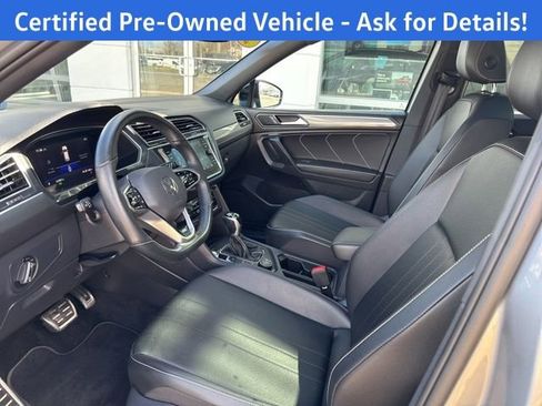 Certified 2023 Volkswagen Tiguan SE R-Line image 8