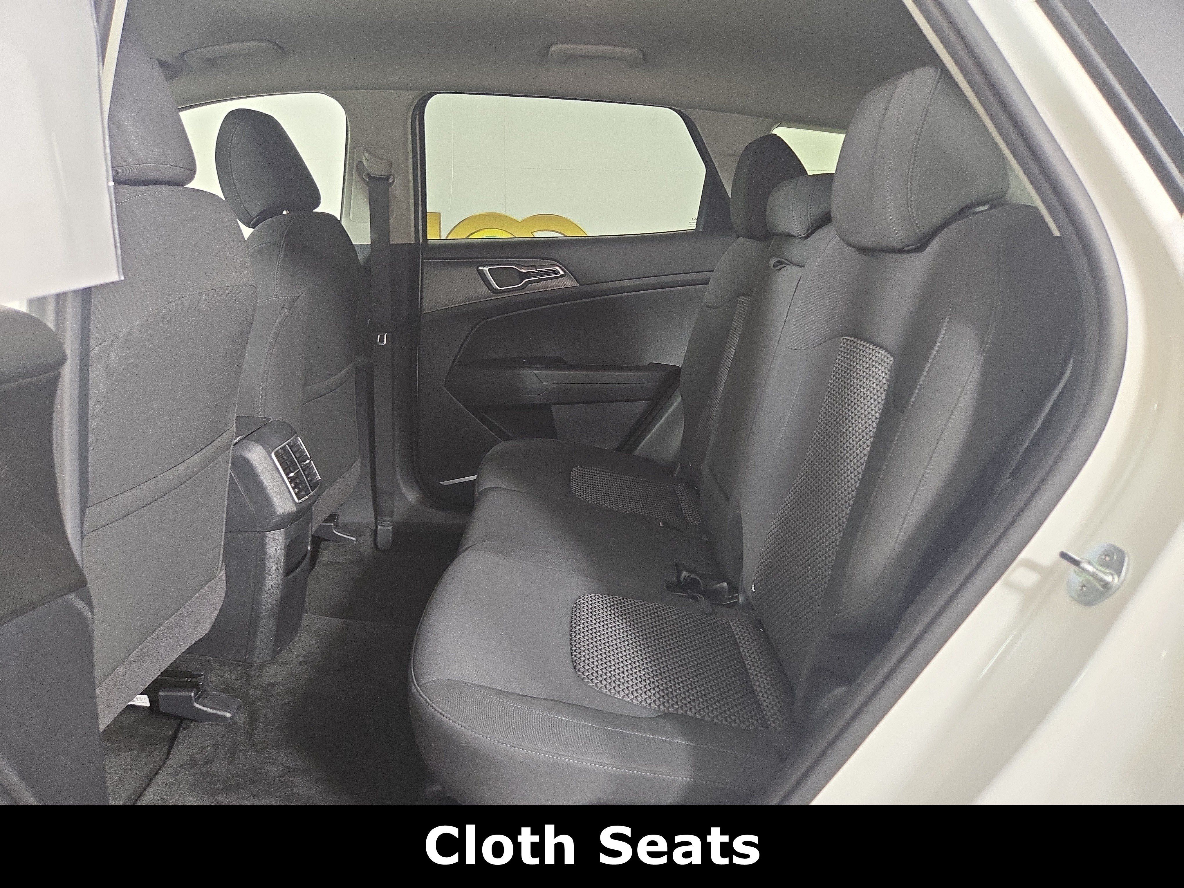 Used 2023 Kia Sportage LX AWD/4WD image 12