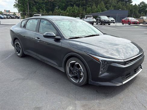 Used 2025 Kia K4 EX FWD image 2
