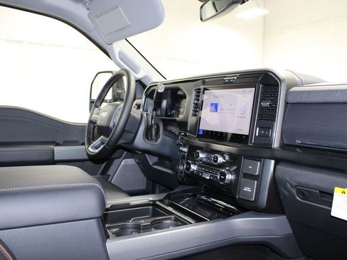 New 2026 Ford F250 Lariat w/ Black Appearance Package image 40