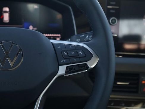 New 2026 Volkswagen Jetta SE image 8