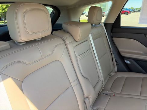 Used 2023 Lincoln Corsair FWD image 35
