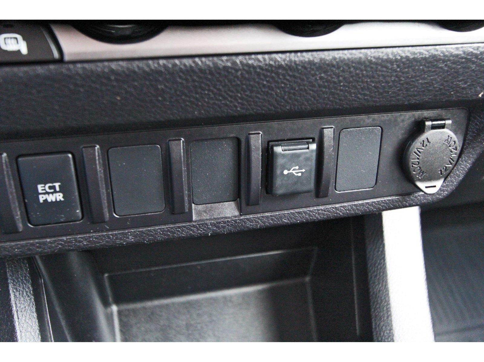 Used 2021 Toyota Tacoma SR w/ SR Convenience Package RWD image 27