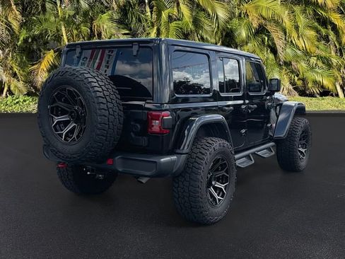 Used 2021 Jeep Wrangler Unlimited Rubicon AWD/4WD image 4
