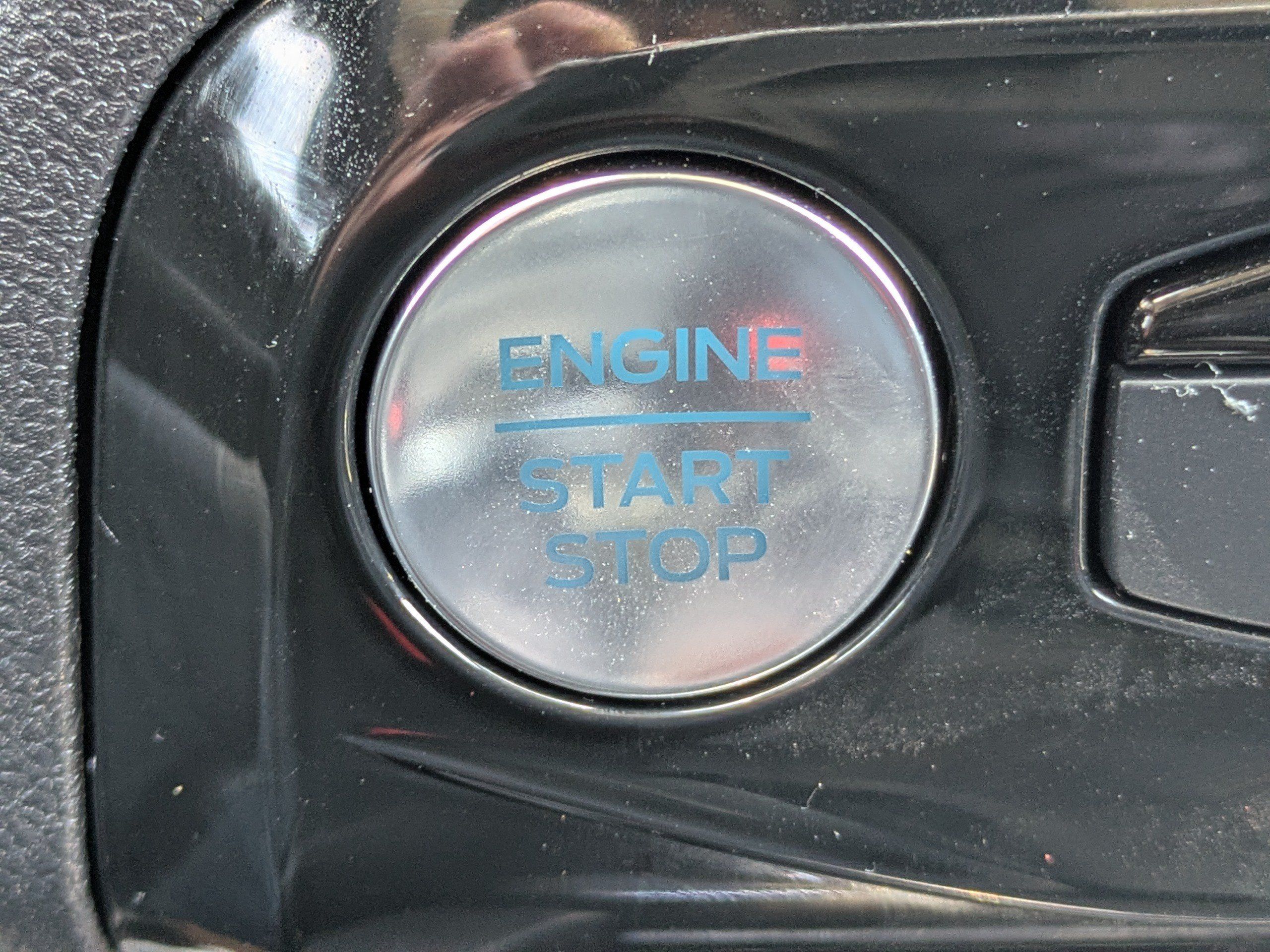 Used 2024 Ford Escape Platinum w/ Premium Technology Package AWD/4WD image 29