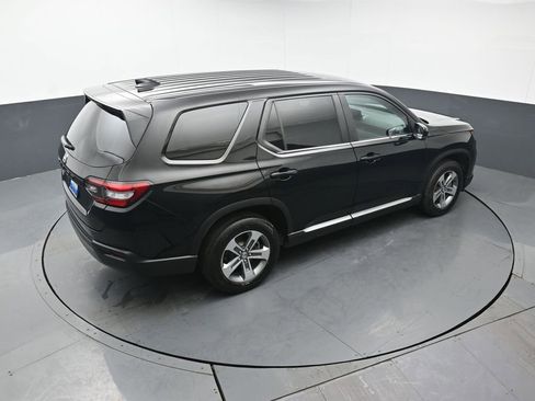Used 2023 Honda Pilot EX-L image 42