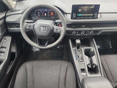 Used 2023 Honda Accord LX image 11