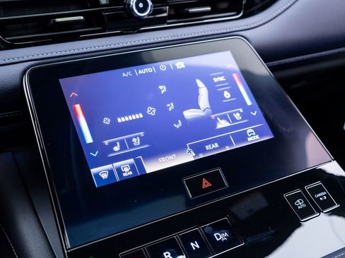 New 2026 INFINITI QX80 4WD w/ Sport Exterior Package image 26