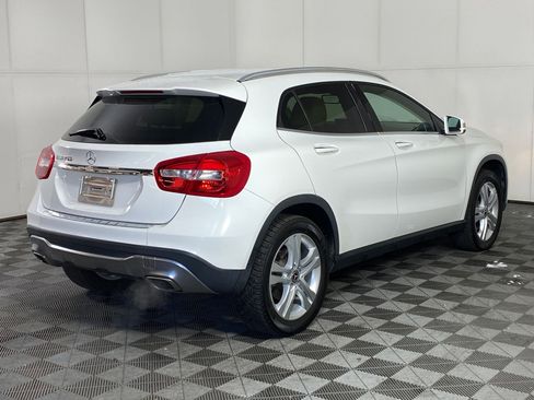 Used 2018 Mercedes-Benz GLA 250 image 8