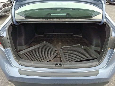 Used 2024 Toyota Corolla LE image 33
