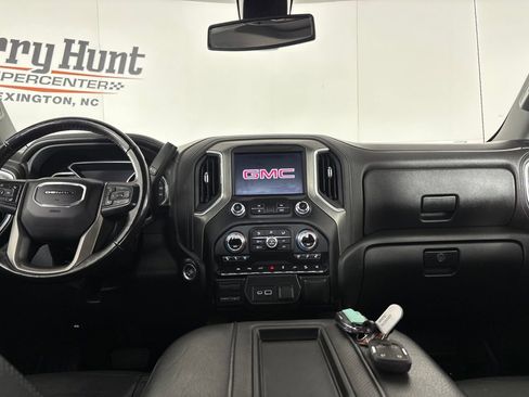 Used 2022 GMC Sierra 1500 Denali w/ Denali Premium Package AWD/4WD image 23
