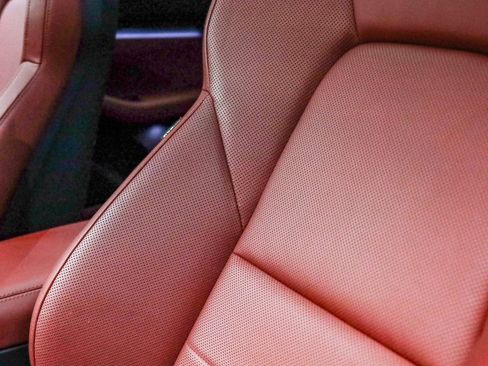 Used 2025 Porsche Macan Turbo Electric image 26