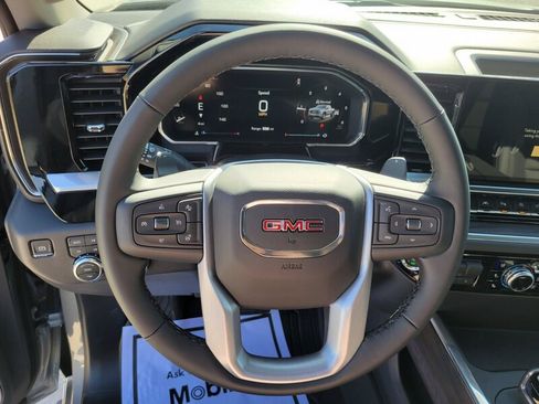 New 2026 GMC Sierra 1500 SLT AWD/4WD image 11