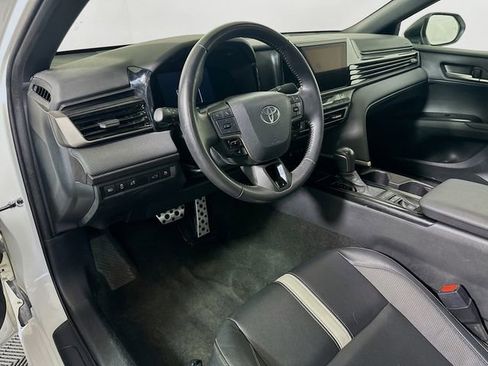 Certified 2025 Toyota Camry SE image 10