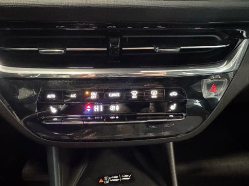 New 2026 Buick Envista Avenir image 21