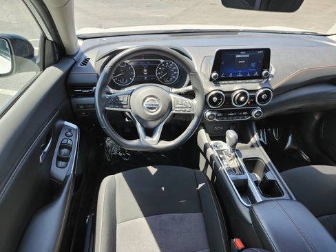 Used 2023 Nissan Sentra SR w/ Midnight Edition Package FWD image 25