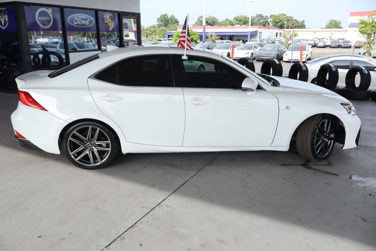 Used 2020 Lexus IS 300 F Sport w/ F Sport Package RWD image 4